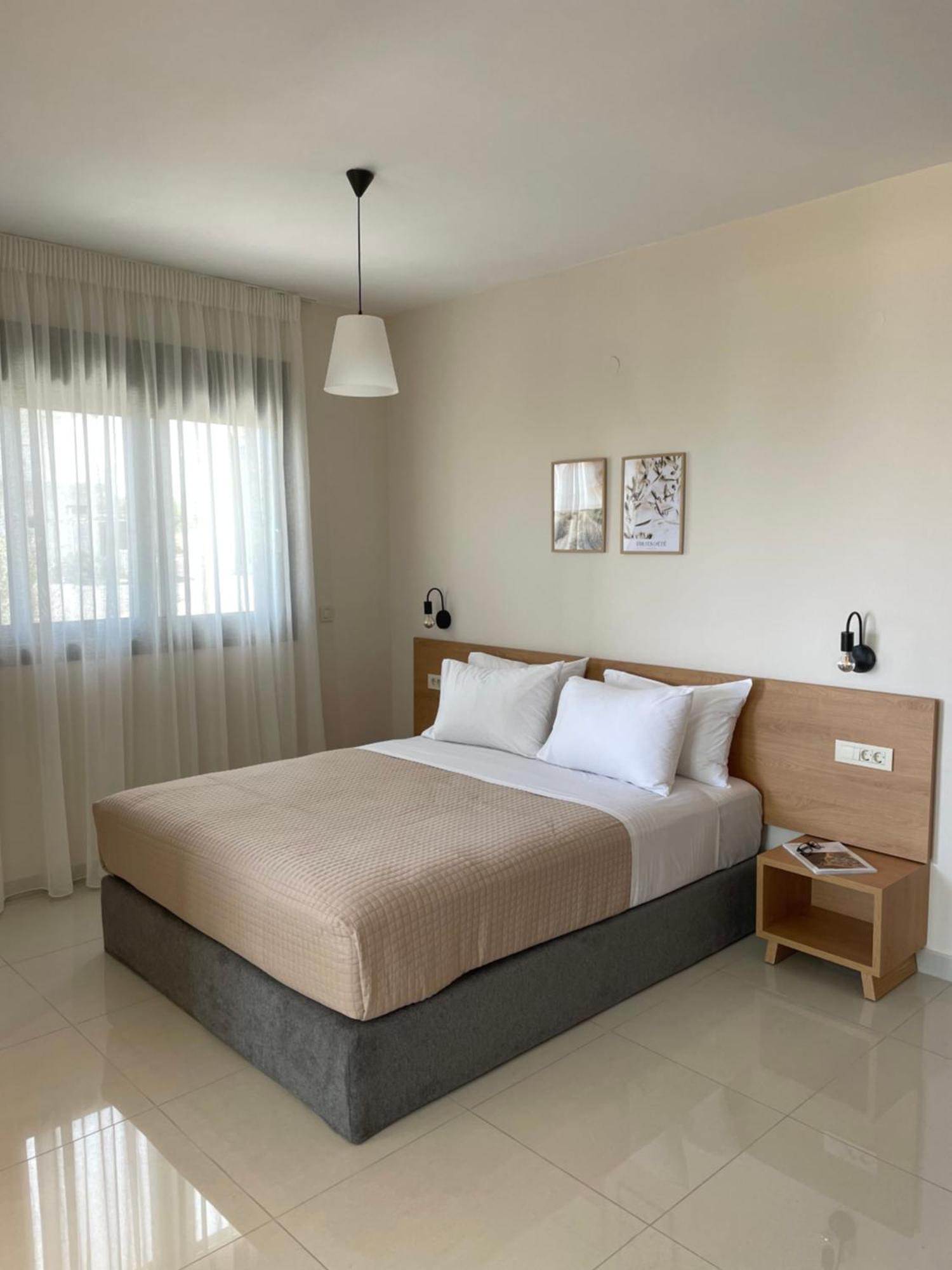 Oliva Verde Residences Galatas  Ngoại thất bức ảnh