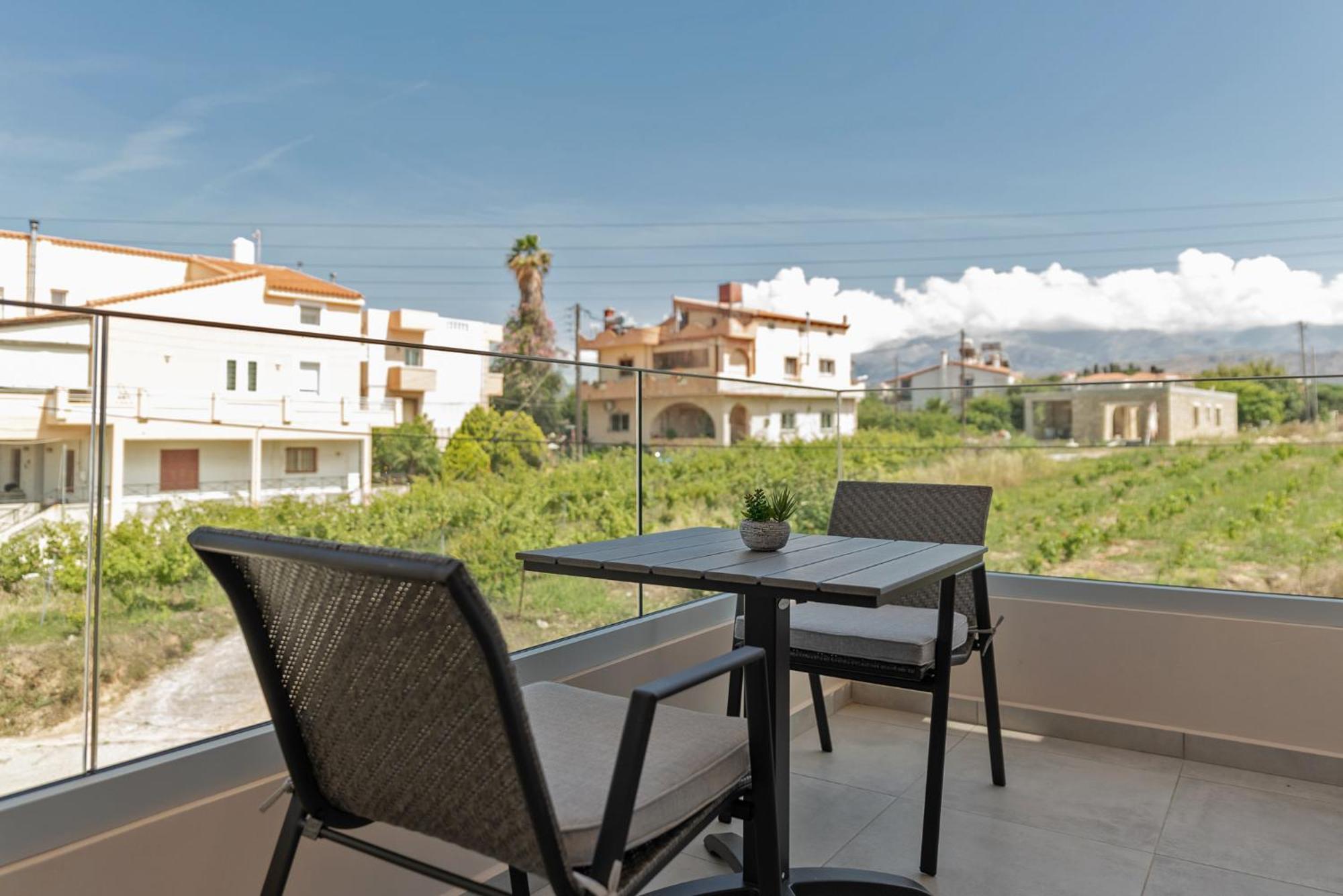 Oliva Verde Residences Galatas  Ngoại thất bức ảnh