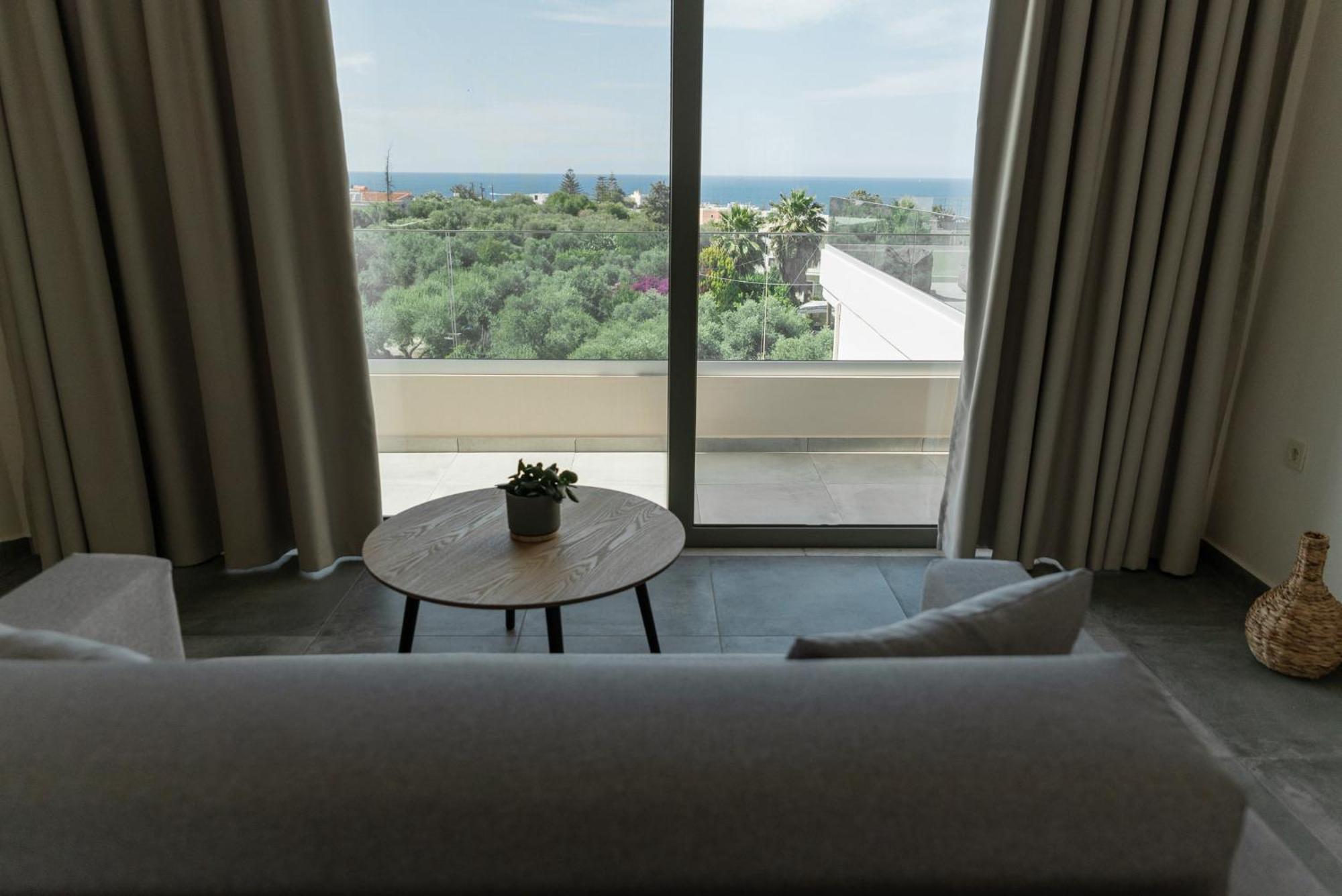 Oliva Verde Residences Galatas  Ngoại thất bức ảnh